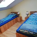 Noclegi Pod Lasem